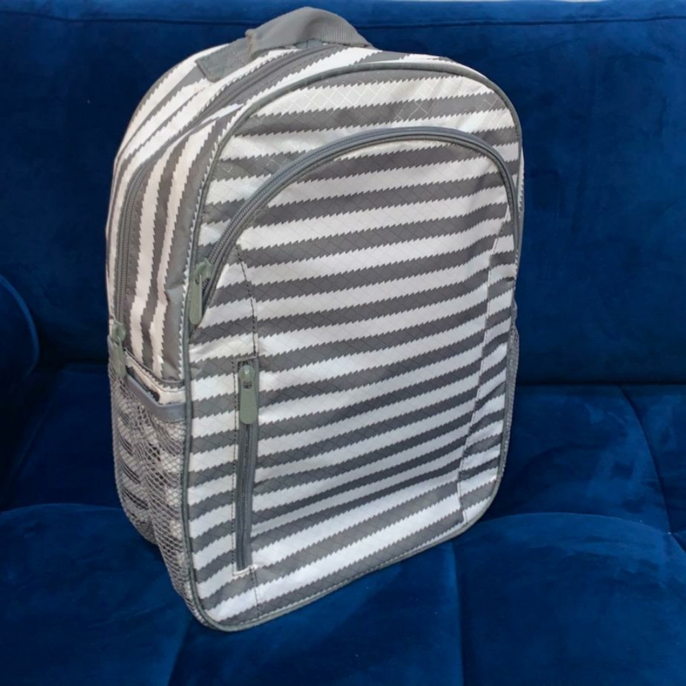 New Thirty-one backpack